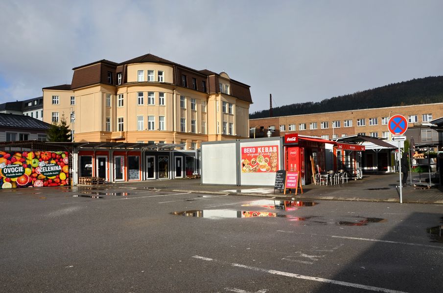 Trhovisko – autobusová stanica