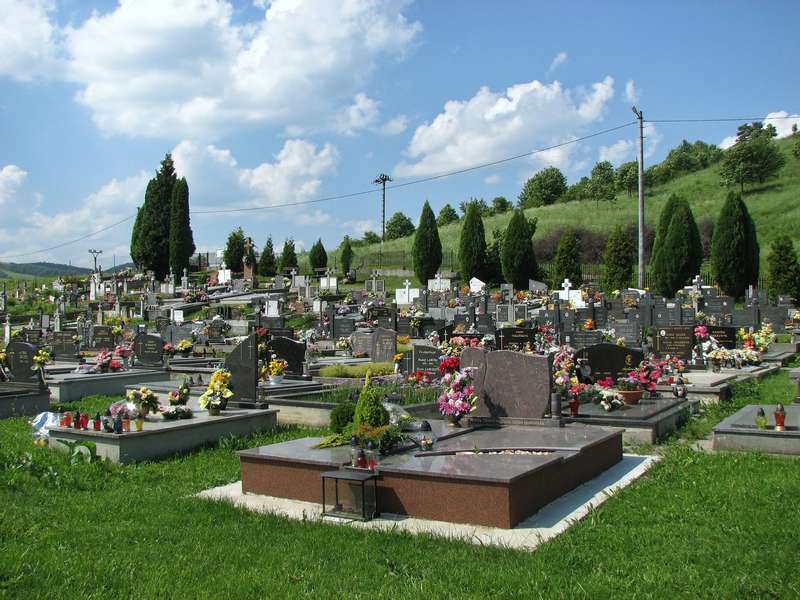 Cintorín v Bitarovej 