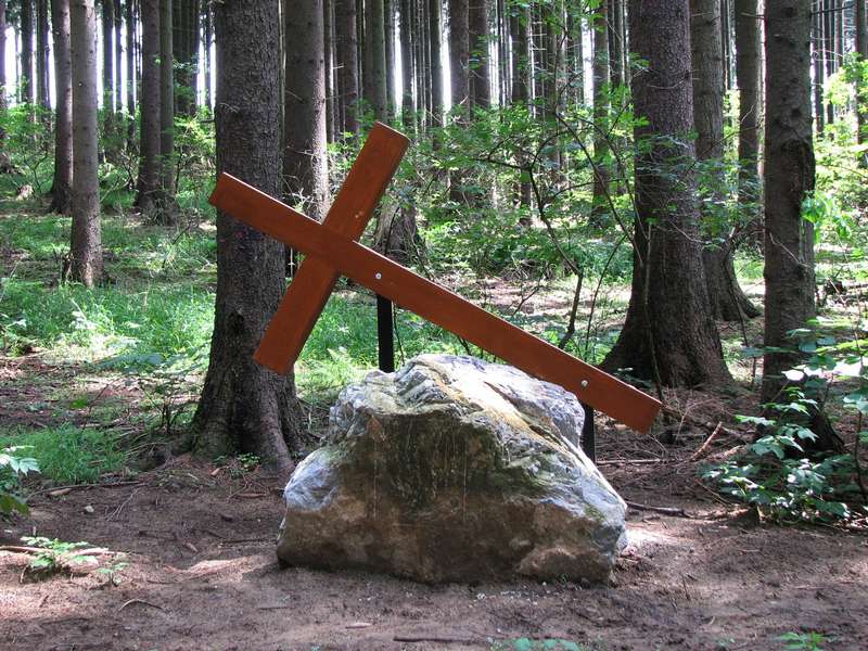 Krížová cesta: X. zastavenie