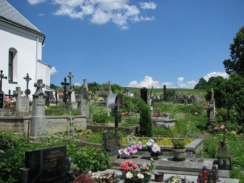 Cintorín v Kotešovovej