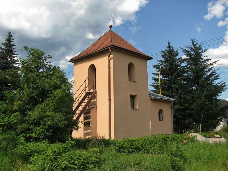 Zvonica a kaplnka