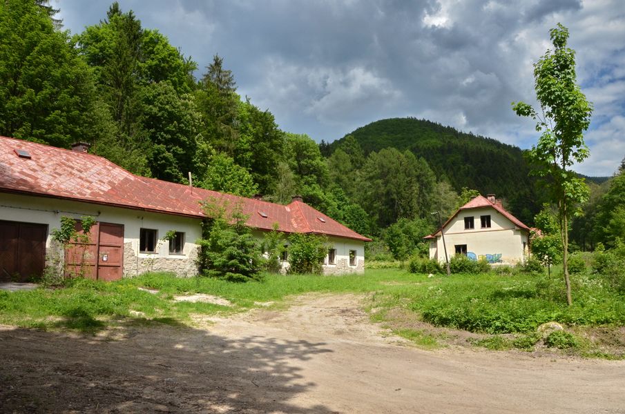 Svitačovská dolina