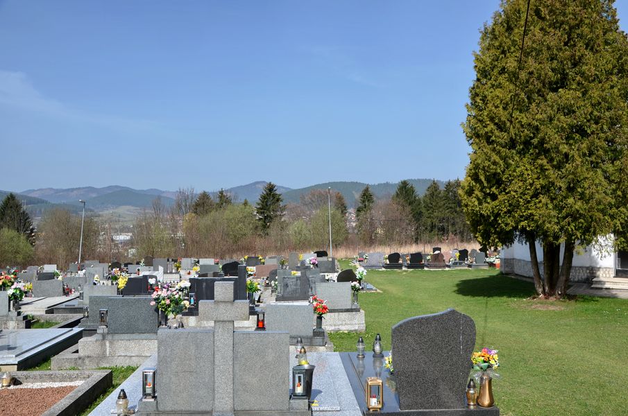 Nový cintorín v Radoli 