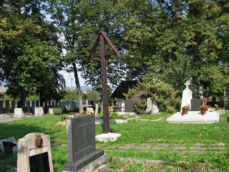 Evanjelický cintorín v Rajci