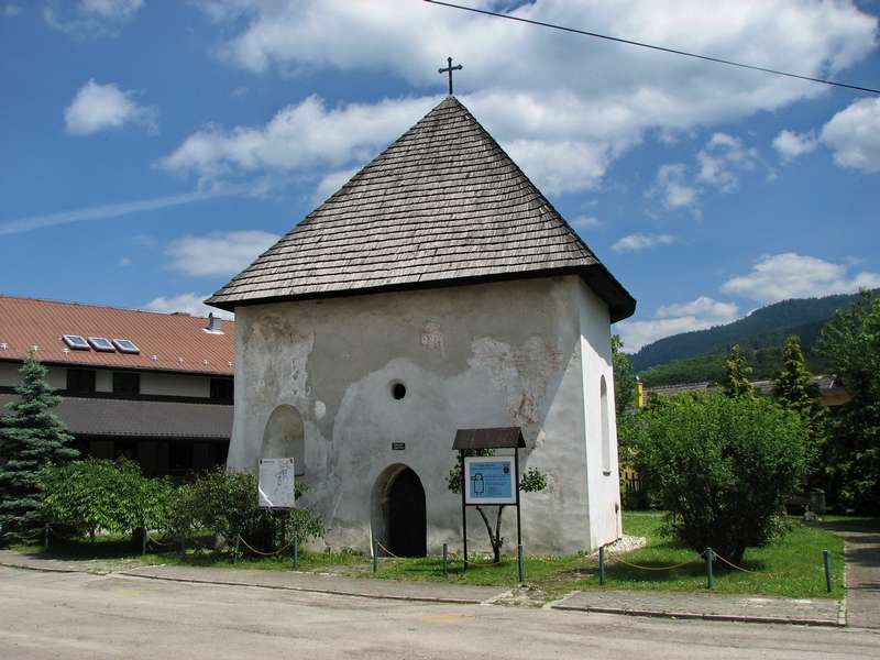 Apsida kostola  Rajecká Lesná