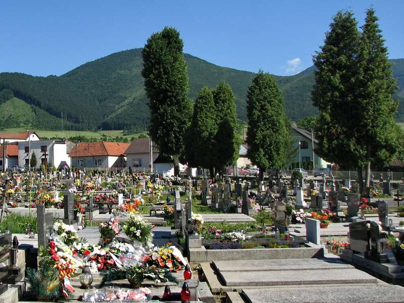 Cintorín Turie