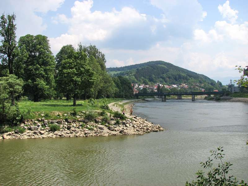 Ústie rieky Kysuca do Váhu