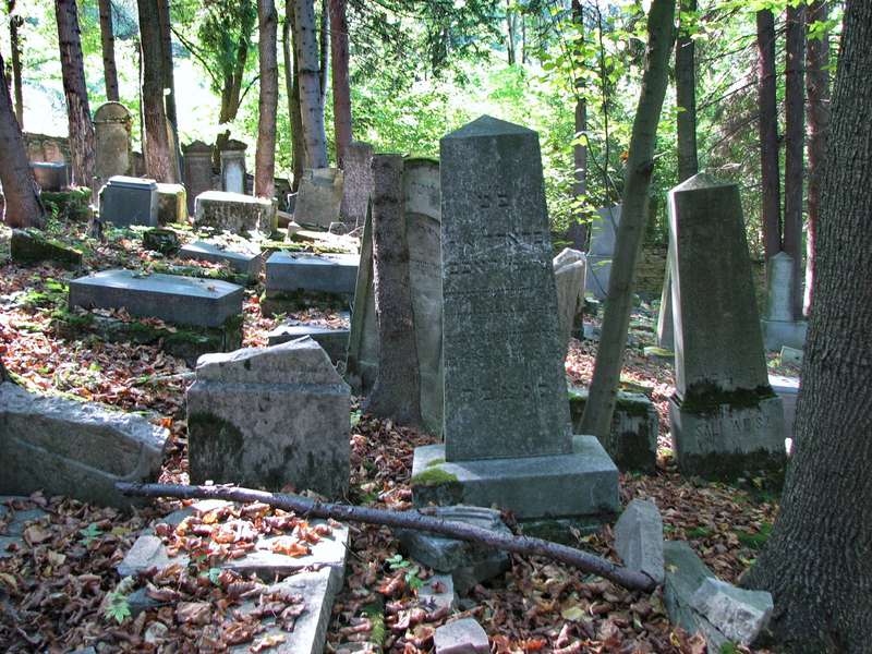 Židovský cintorín Dolný Kubín   