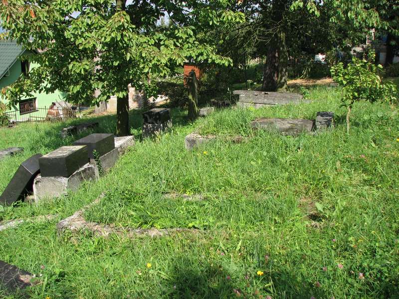 Židovský cintorín Dubnica n/V.