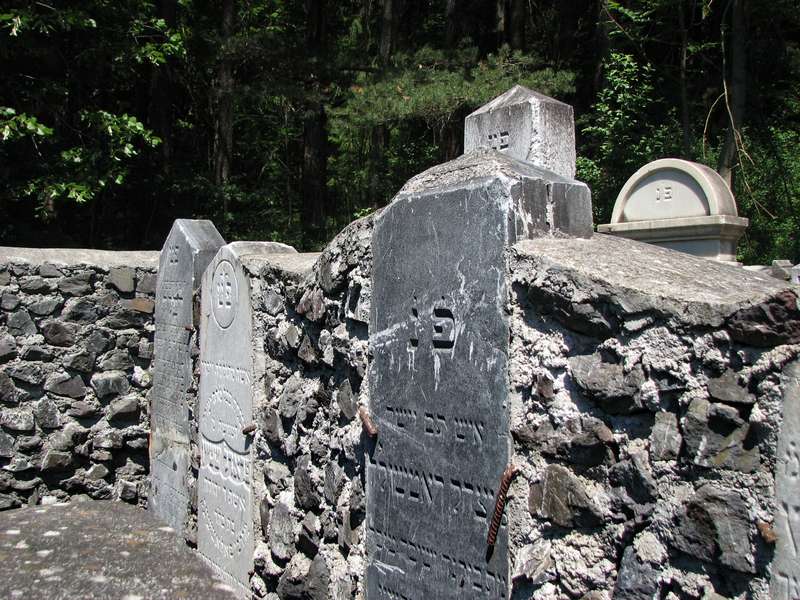 Židovský cintorín Liptovský Hrádok