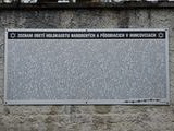 Pamätná tabuľa obetiam holokaustu Huncovce