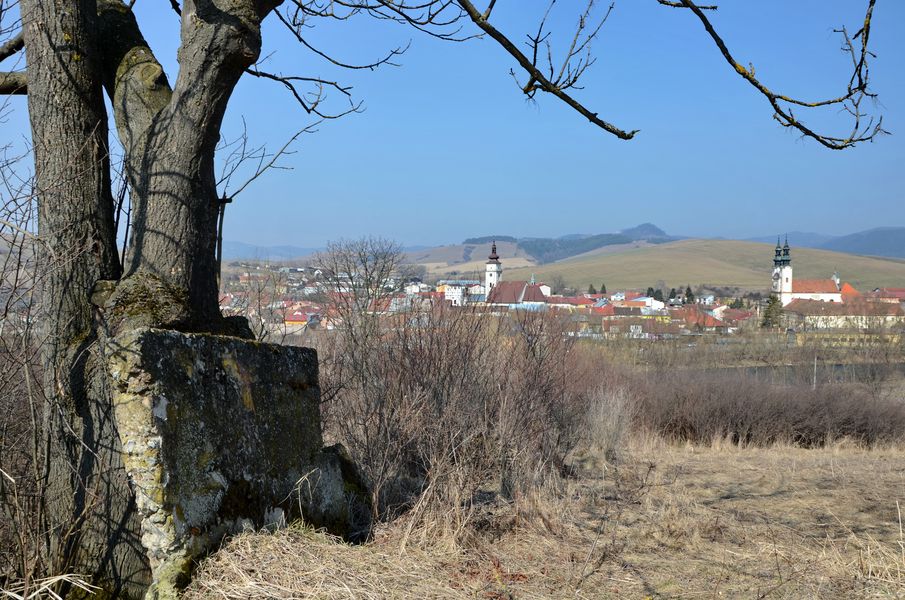 Kamienky na hroboch Podolínec