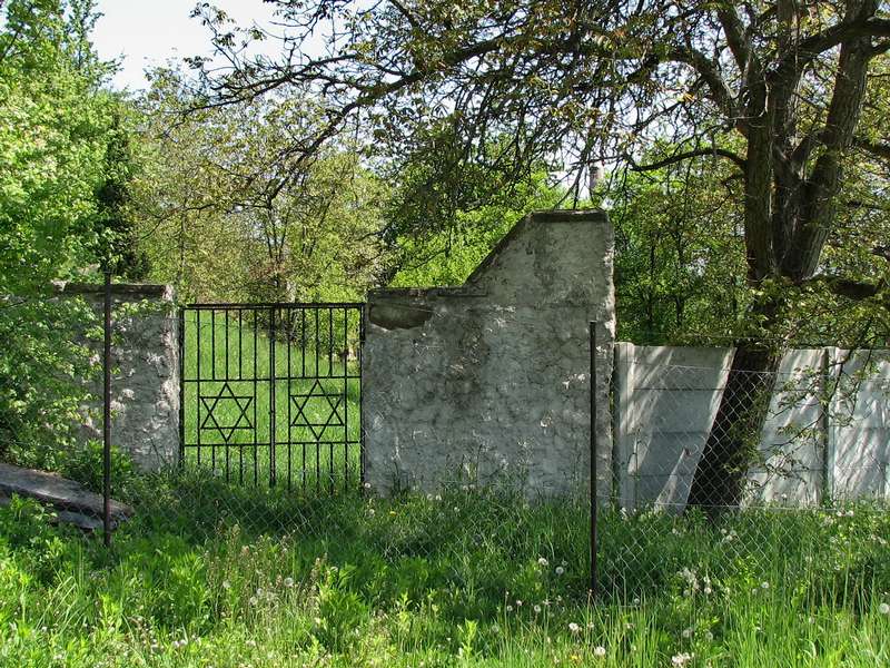 Jewish Cemetery in Púchov