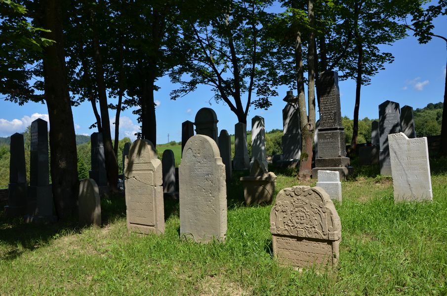 Žid. cintorín v Starej Bystrici 