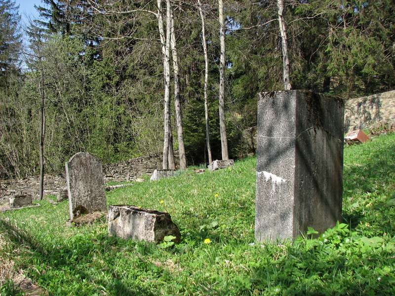 Židovský cintorín Trstená