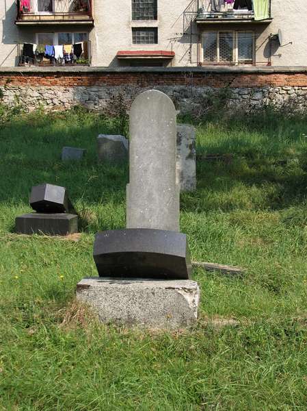 Jewish cemetery Turany