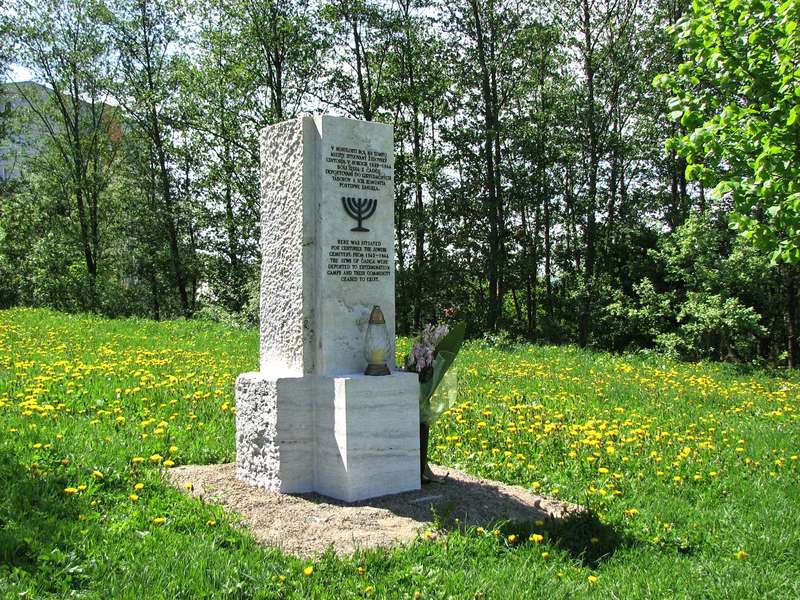 Pamätník obetiam holokaustu Čadca