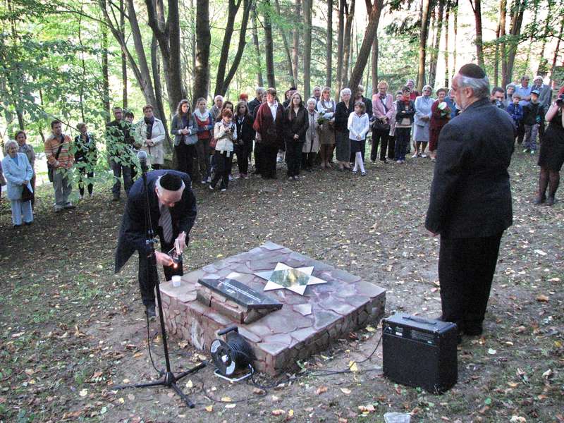Odhalenie Pamätníka obetí holokaustu