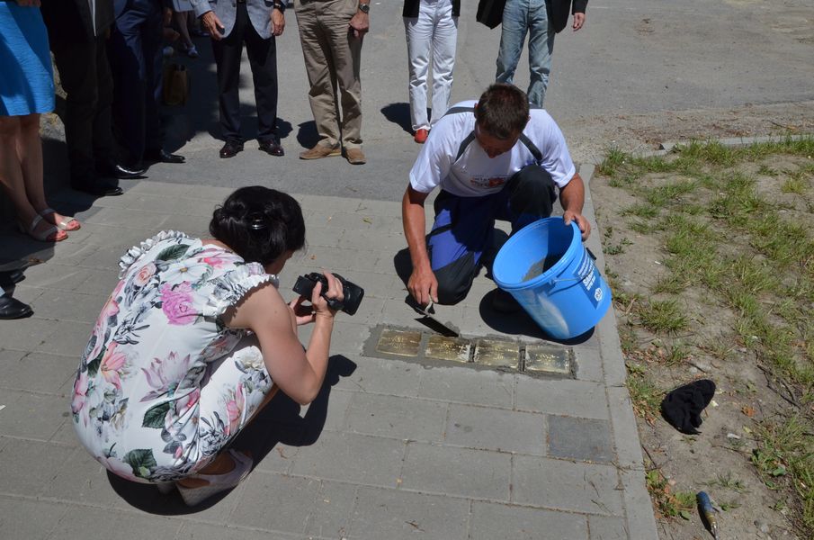 Stolpersteine v Námestove