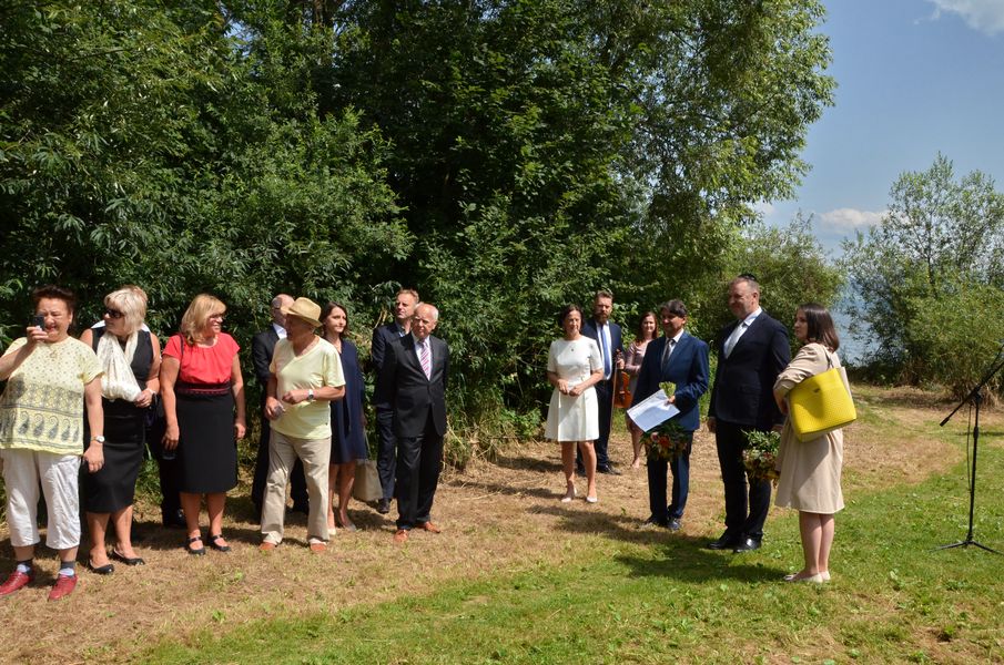 Znovuotvorenie žid cintorína 