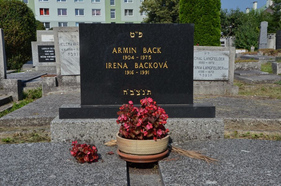 Armin BACK a Irena BACKOVÁ