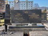 Tibor a Liza VALENT