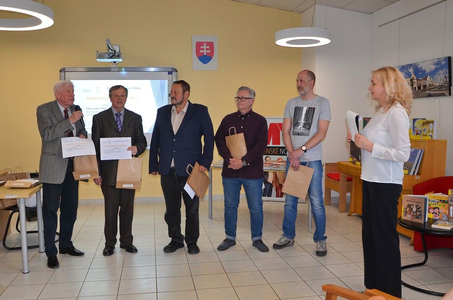 Kniha Parky a sady v Žiline