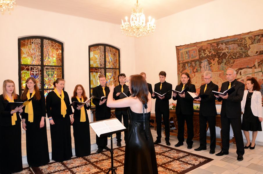 Spevácky zbor OMNIA